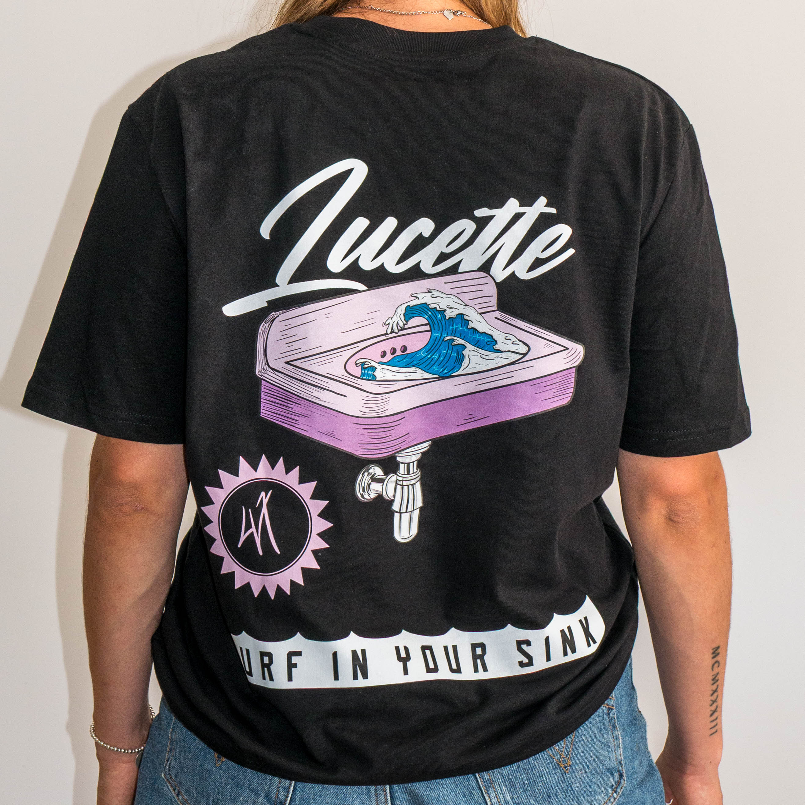 T-shirt - Surf in your sink